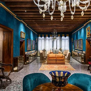 Palazzo Priuli 4*, Veneza Itália